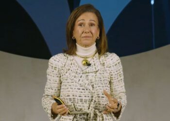 La presidenta de Banco Santander, Ana Botín, interviene en la Conferencia Internacional de Banca, que celebra anualmente la entidad. El 4 de noviembre de 2025.EUROPA PRESS