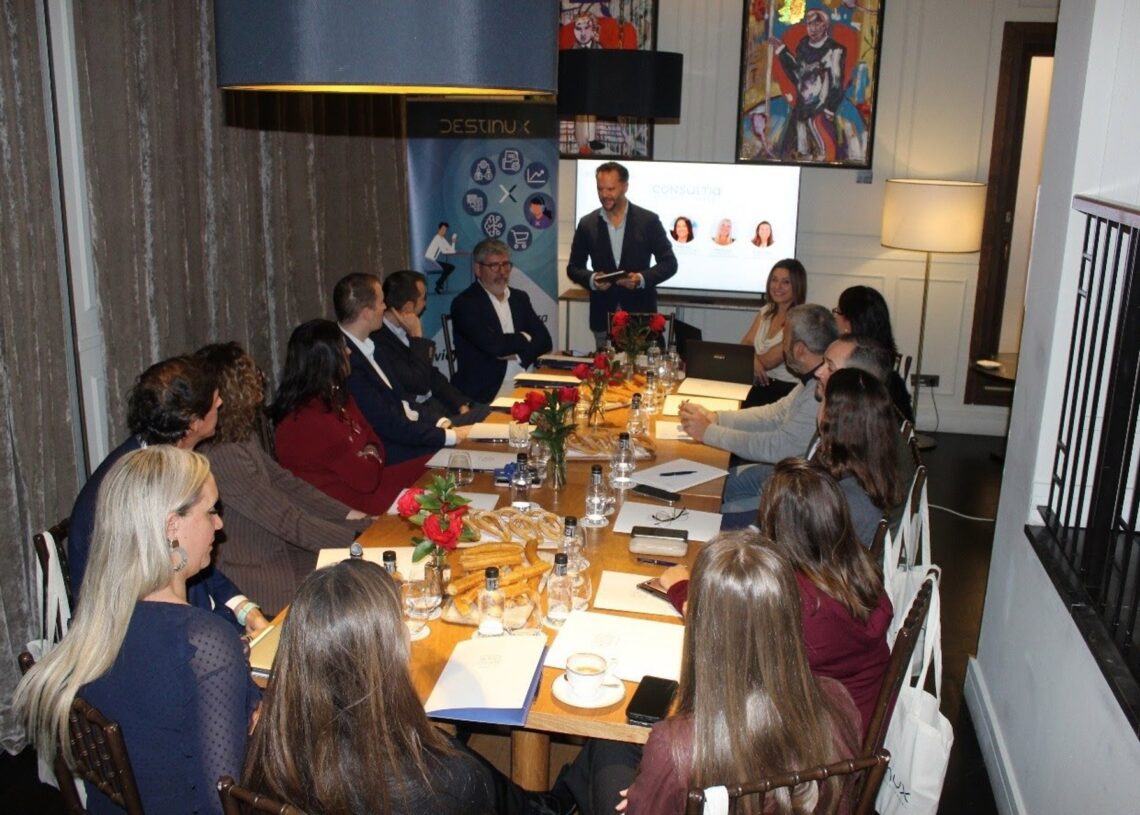 Consultia presenta en Madrid la nueva versión de Destinux, con nuevo rediseño e incorporación de IA.CONSULTIA BUSINESS TRAVEL