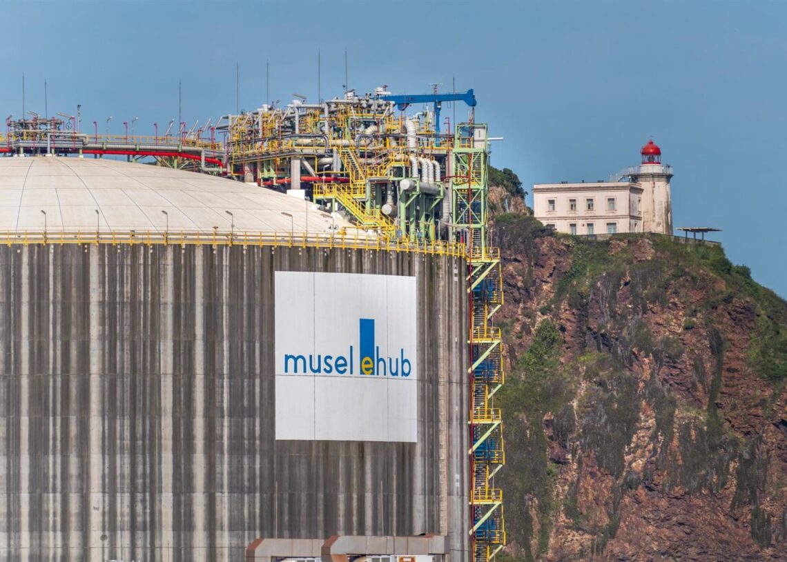 Terminal de Musel Energy Hub en Gijón, en el puerto gijonés de El Musel.TOMAS FANO
