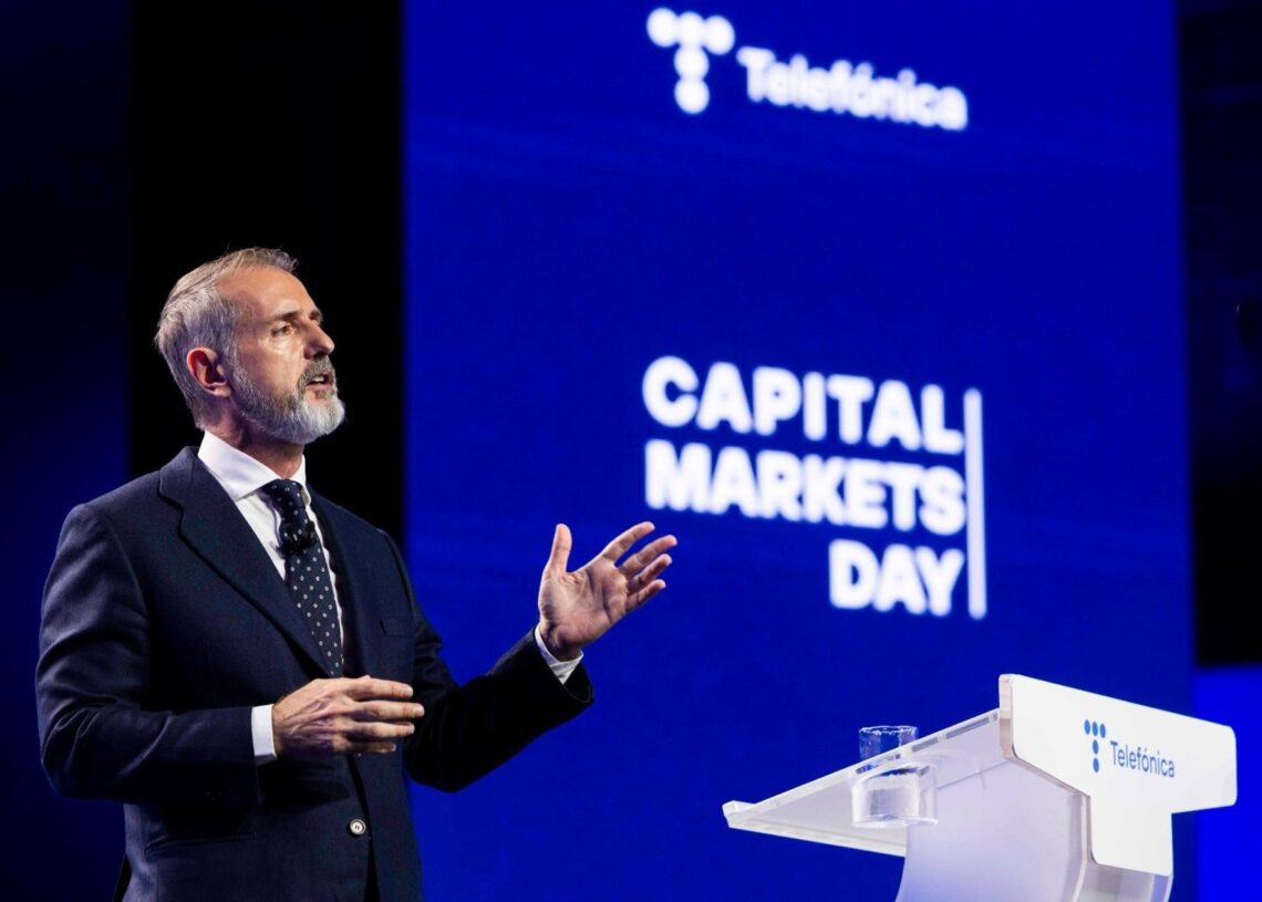 Archivo - El presidente de Telefónica, Marc Murtra, durante la presentación del 'Día del inversor' de la compañía, a 4 de noviembre de 2025, en Madrid (España).TELEFÓNICA - Archivo
