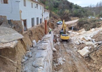 Archivo - Ttrabajos de emergencia para la reparación de los daños causados por la dana en Letur en octubre de 2024.CHS - Archivo