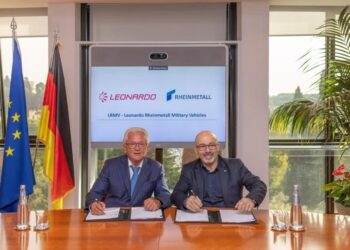 (I-D) El Consejero Delegado De Rheinmetall, Armin Papperger, Y El Consejero Delegado De Leonardo, Roberto Cingolani.LEONARDO Y RHEINMETALL