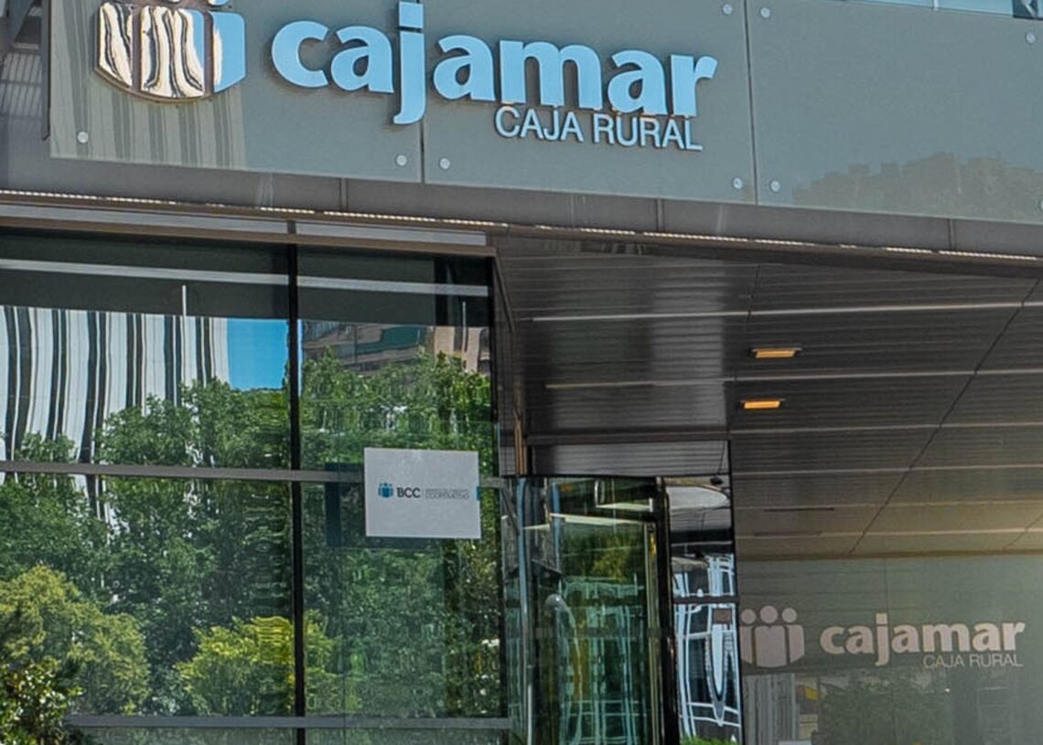 Archivo - Sede de Grupo Cooperativo Cajamar. Oficina BCC.GRUPO COOPERATIVO CAJAMAR - Archivo