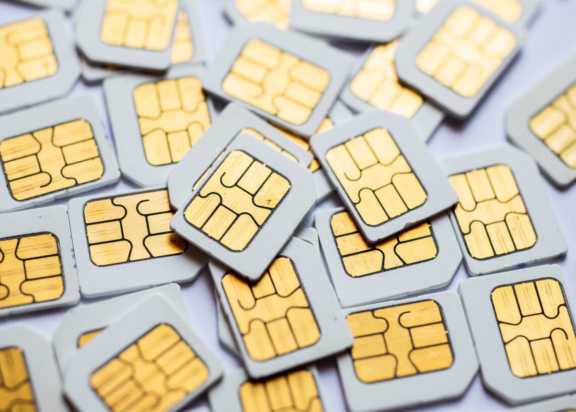 Archivo - Tarjetas SIMUS - Archivo