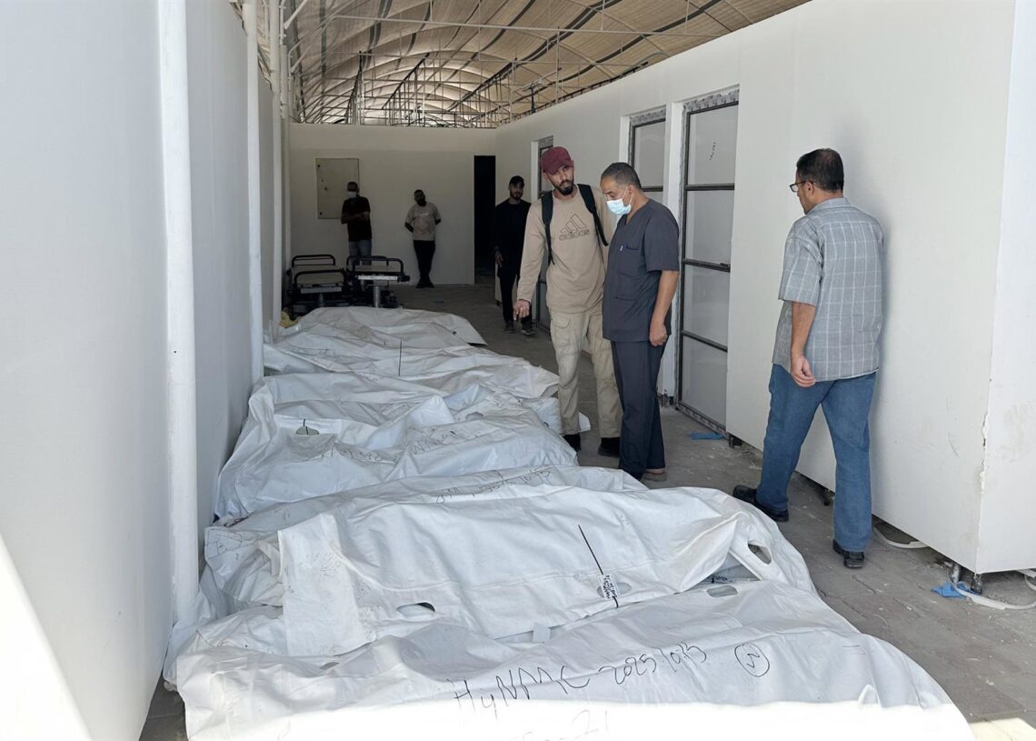 Cadáveres de palestinos entregados por el Gobierno de Israel tras retenerlos desde los ataques del 7 de octubre de 2023 y la ofensiva contra la Franja de Gaza (archivo)Europa Press/Contacto/Tamer Ibrahim