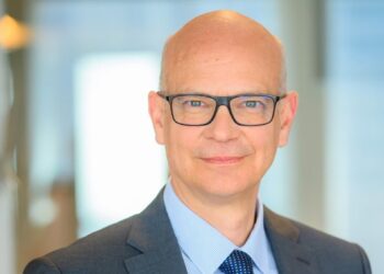 Archivo - El nuevo director financiero de Eutelsat a partir del 1 de febrero de 2026, Sébastien RougeEUTELSAT - Archivo