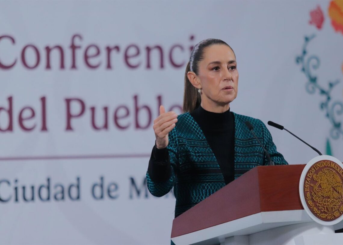 Detienen al hombre que tocó sin su consentimiento a la presidenta Sheinbaum en Ciudad de MéxicoREDES SOCIALES
