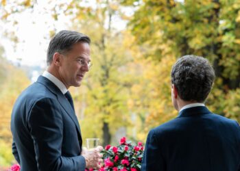 El secretario general de la OTAN, Mark Rutte, en su encuentro con el presidente de Rumanía, Nicusor Dan.NATO