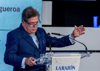 Archivo - El exministro y autor del epílogo, Federico Trillo-Figueroa, durante la presentación del libro ‘Manuel Fraga, una biografía intelectual’, en La Razón, a 20 de noviembre de 2024, en Madrid (España).Ricardo Rubio - Europa Press - Archivo