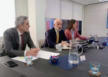 Archivo - Roberto Tobillas, Mikel Barandiaran y Patricia Berjón, de DominionEUROPA PRESS EUSKADI - Archivo