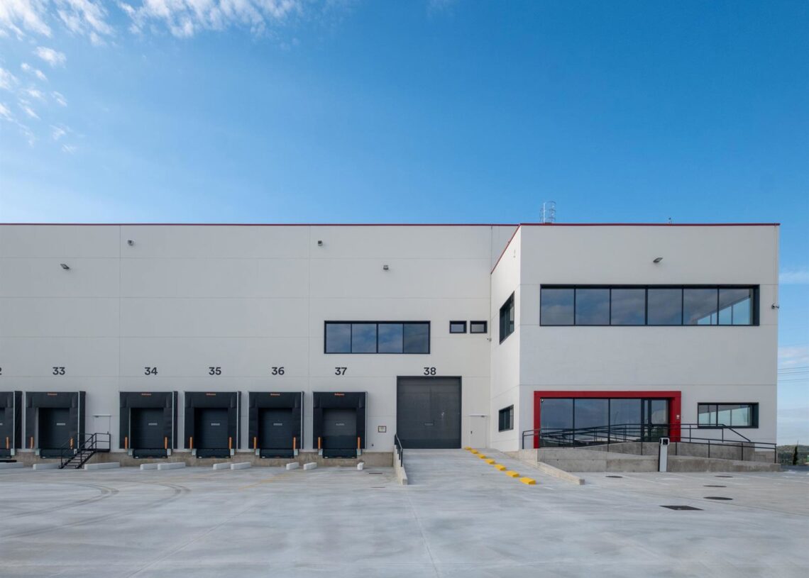 Nave logística de Hines en San Fernando de HenaresHINES