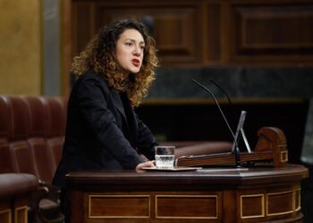 La diputada de Sumar Aina Vidal, interviene durante un pleno del Congreso de los Diputados, a 28 de octubre de 2025, en Madrid (España). Alejandro Martínez Vélez - Europa Press