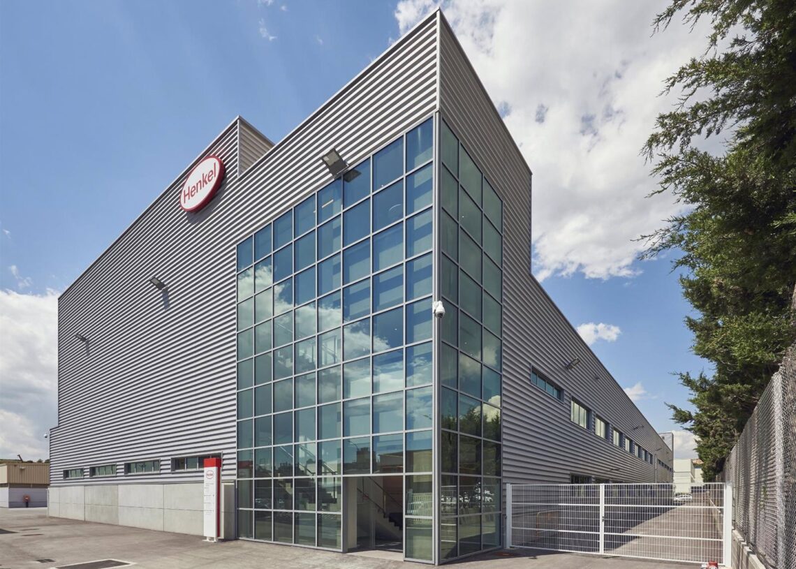 Archivo - Instalaciones de HenkelHENKEL - Archivo