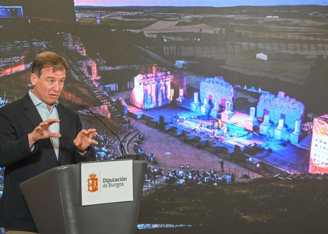 Archivo - El presidente de la Diputación de Burgos, Borja Suárez. Archivo.DIPUTACIÓN DE BURGOS - Archivo