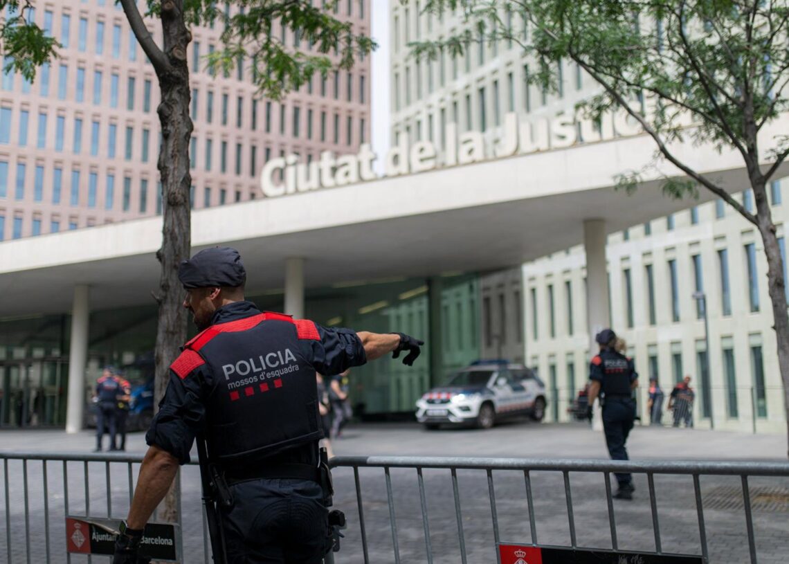Archivo - La Ciutat de la Justícia de Barcelona en una imagen de archivoLorena Sopêna - Europa Press - Archivo