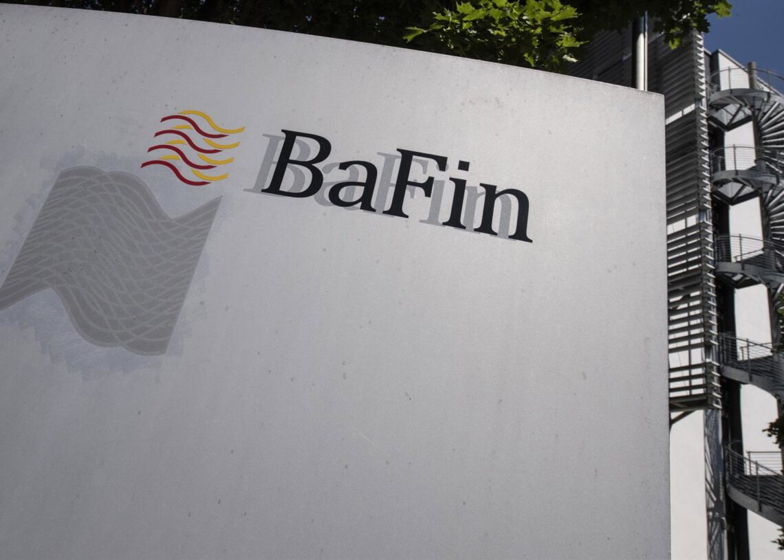 Archivo - FILED - 26 June 2020, Hessen, Frankfurt/Main: A gernal view of the headquarters of Bafin (German Federal Financial Supervisory Authority). Photo: Boris Roessler/dpaBoris Roessler/dpa - Archivo