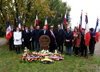 Archivo - El ministro de Política Territorial y Memoria Democrática, Ángel Víctor Torres, en el homenaje al expresidente de la República Manuel Azaña.MINISTERIO DE POLÍTICA TERRITORIAL Y MEMORIA
