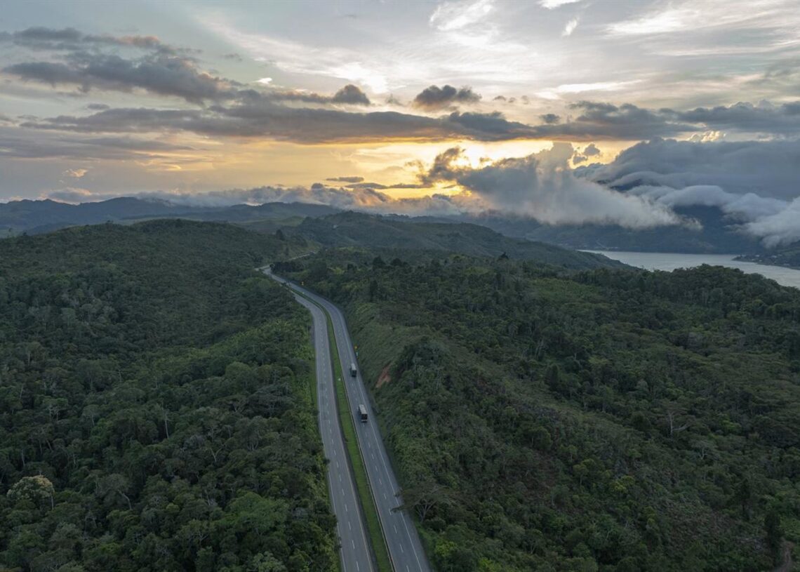 Archivo - Corredor vial Buenaventura-Loboguerrero-Buga (Colombia)SACYR - Archivo