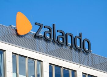 Archivo - Logo de Zalando en una de sus oficinas en Berlín (Alemania).Monika Skolimowska/dpa-Zentralbi - Archivo