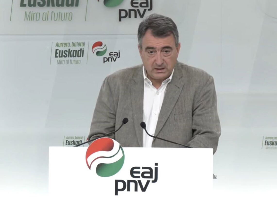 Archivo - El presidente del EBB del PNV, Aitor Esteban.PNV - Archivo