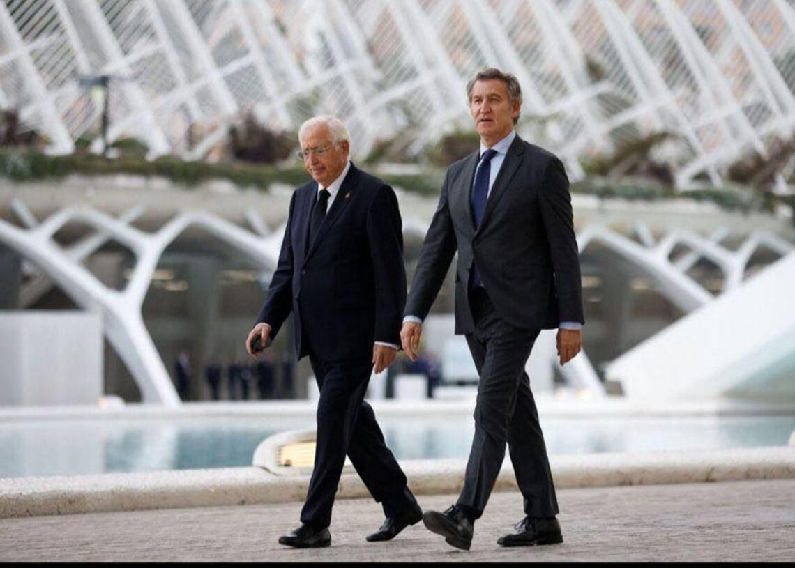 El presidente de Melilla, Juan José Imbroda, y el presidente del PP, Alberto Núñez Feijóo, a su llegada al funeral de Estado por las víctimas de la DANA de ValenciaPP MELILLA