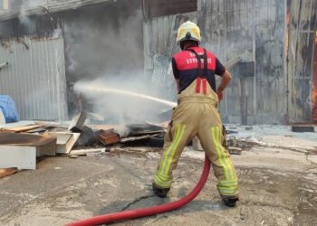 Archivo - Bombero en Turquía (archivo).Europa Press/Contacto/Depo Photos - Archivo