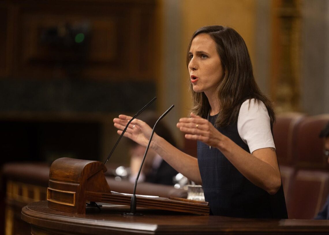 Archivo - La portavoz de Podemos en el Congreso, Ione Belarra, durante una sesión plenaria, en el Congreso de los Diputados, a 7 de octubre de 2025, en Madrid (España).Ricardo Rubio - Europa Press - Archivo