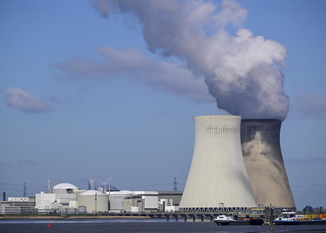 Archivo - Central nuclear de Doel, en Bélgica (archivo)Europa Press/Contacto/DIRK WAEM - Archivo