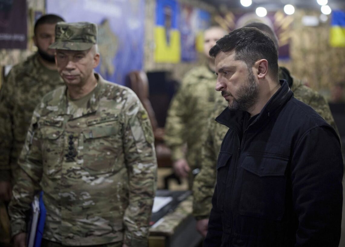 El presidente ucraniano visitando a las tropas en Pokrovsk, Donetsk.Europa Press/Contacto/Ukraine Presidency/Ukrainian