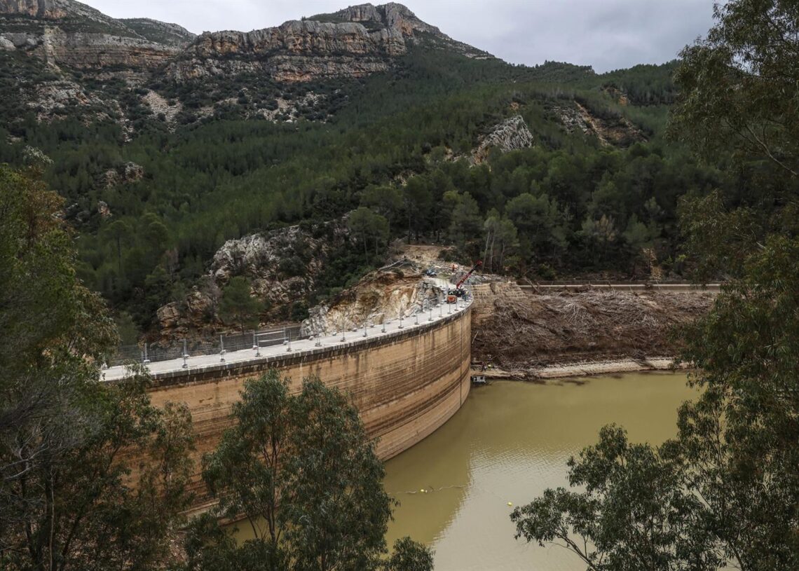 Archivo - Vista de la presa de BuseoRober Solsona - Europa Press - Archivo