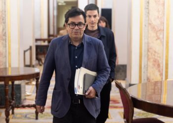 Archivo - El secretario cuarto de la Mesa del Congreso, Gerardo Pisarello, a su llegada a una reunión de la Mesa del Congreso, en el Congreso de los Diputados, a 7 de octubre de 2025, en Madrid (España).Eduardo Parra - Europa Press - Archivo