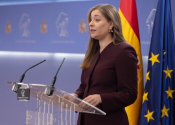 La portavoz del PP en el Congreso, Ester Muñoz, durante una rueda de prensa en el Congreso de los Diputados, a 11 de noviembre de 2025, en Madrid (España).Eduardo Parra - Europa Press