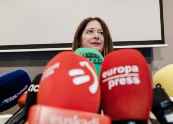 Archivo - La exmilitante socialista Leire Díez durante una rueda de prensa, en el Hotel Novotel, a 4 de junio de 2025, en Madrid  (España).Carlos Luján - Europa Press - Archivo