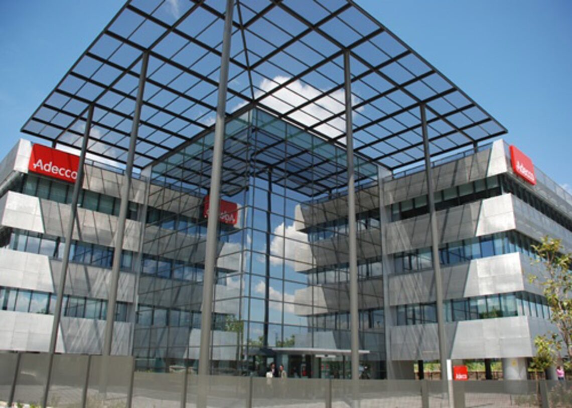 Archivo - Sede de AdeccoADECCO - Archivo