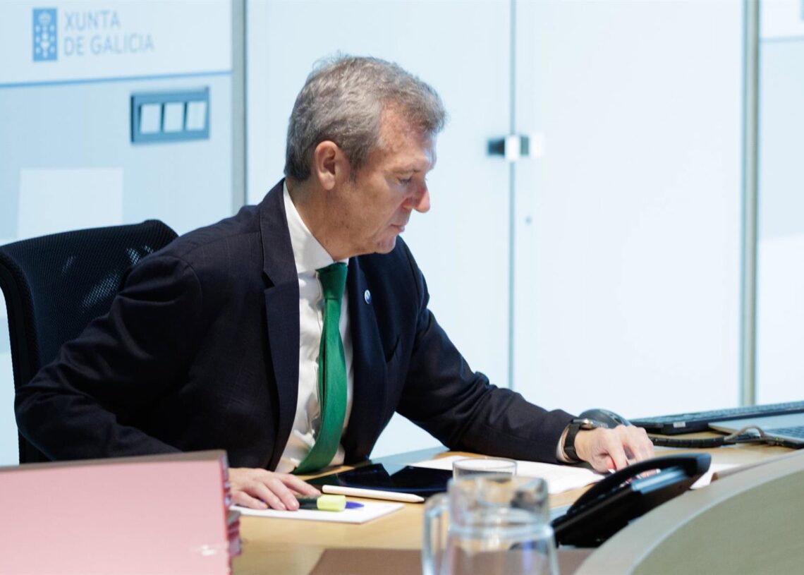 Rueda, durante la reunión del Consello.Xunta de Galicia