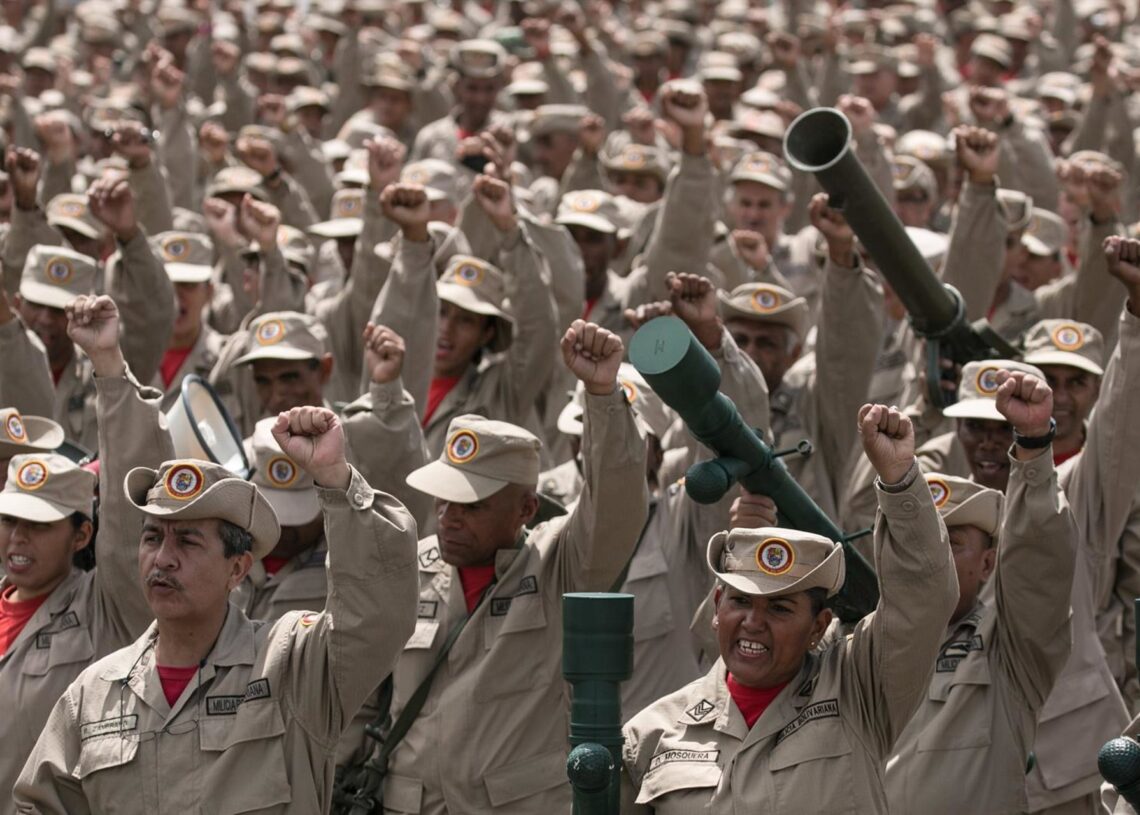 Archivo - Imagen de archivo de militares venezolanos durante un desfile militar en CaracasEuropa Press/Contacto/E]Boris Vergara - Archivo