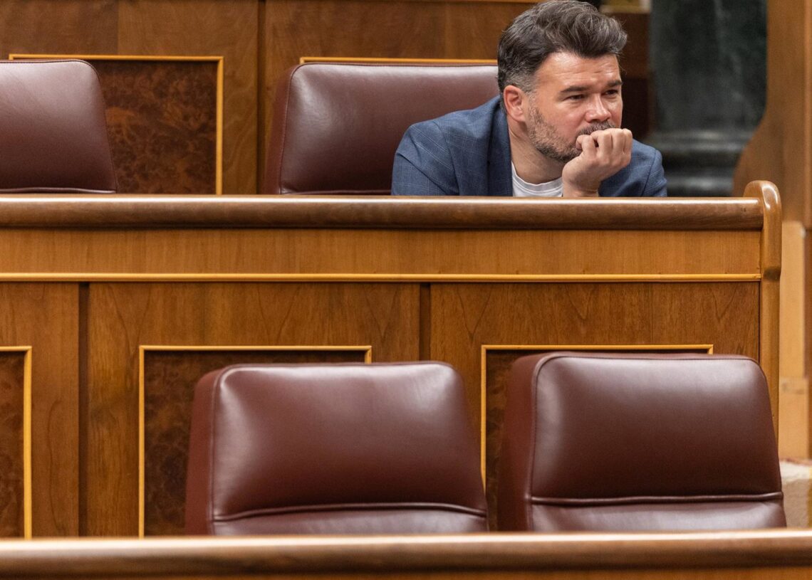 El portavoz de ERC en el Congreso, Gabriel Rufián, durante una sesión de control al Gobierno, en el Congreso de los Diputados, a 22 de octubre de 2025, en Madrid (España). Eduardo Parra - Europa Press