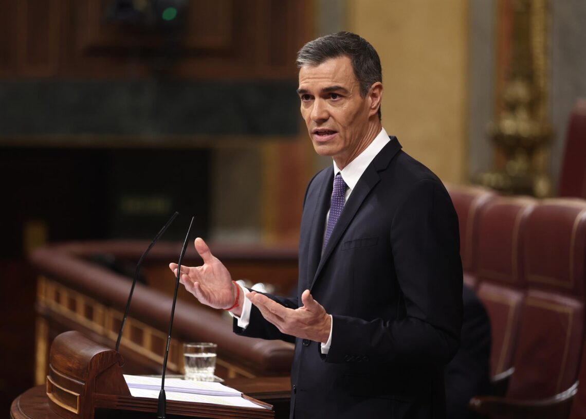El presidente del Gobierno, Pedro Sánchez, interviene durante una sesión de control al Gobierno, en el Congreso de los Diputados, a 12 de noviembre de 2025, en Madrid (España).Eduardo Parra - Europa Press