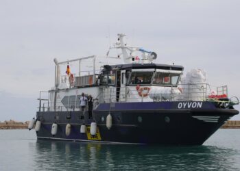 Imagen de archivo del barco de búsqueda y rescate de MSF, 'Oyvon'.LISA VERAN
