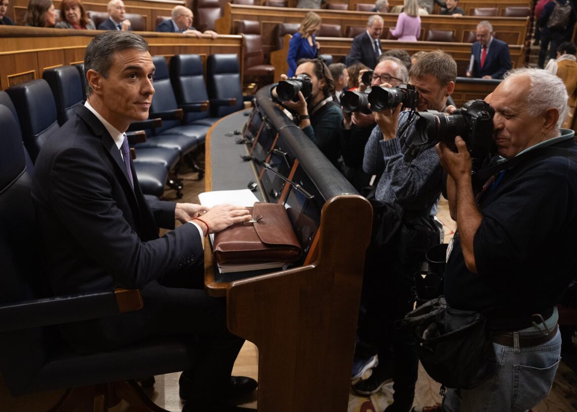 El presidente del Gobierno, Pedro Sánchez, durante una sesión de control al Gobierno, en el Congreso de los Diputados, a 12 de noviembre de 2025, en Madrid (España). Eduardo Parra - Europa Press
