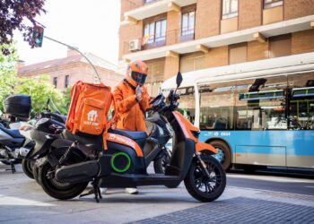 Archivo - Repartidor de Just EatJUST EAT - Archivo