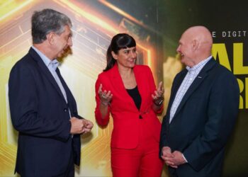 El Gobierno pone en marcha la Comunidad de Inteligencia Artificial de Código Abierto en EspañaTRANSFORMACION DIGITAL Y FUNCION PUBLICA