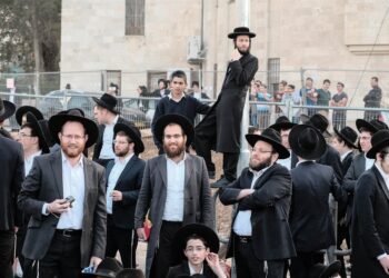 Archivo - Imagen de archivo de un grupo de judíos ultraortodoxos durante una protesta en Israel.Europa Press/Contacto/Nir Alon - Archivo