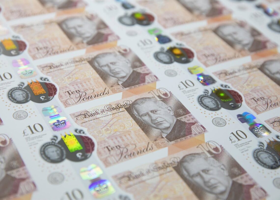 Archivo - Billetes de libras esterlinas con el retrato del rey Carlos III.BANCO DE INGLATERRA - Archivo