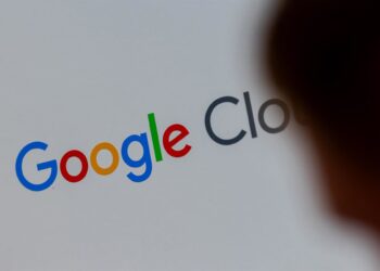 Archivo - FILED - 20 September 2023, North Rhine-Westphalia, Cologne: The Google Cloud logo at the Digital X Internet Congress in Media Park. Photo: Rolf Vennenbernd/dpaRolf Vennenbernd/Dpa - Archivo