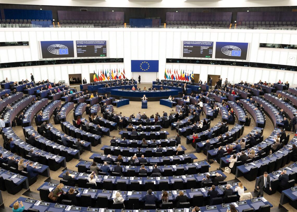 Archivo - EurocámaraComisión Europea - Archivo