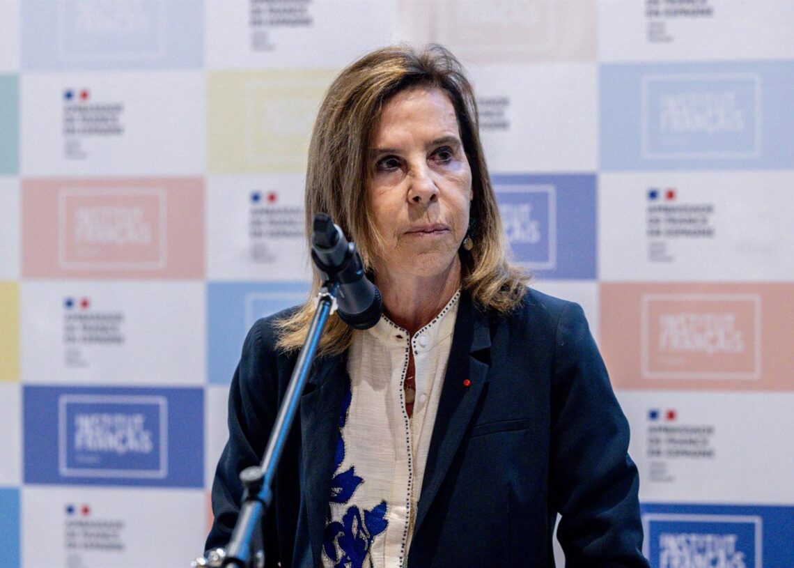 La embajadora francesa en España Kareen Rispal durante un acto en recuerdo de los atentados de París.Ricardo Rubio - Europa Press