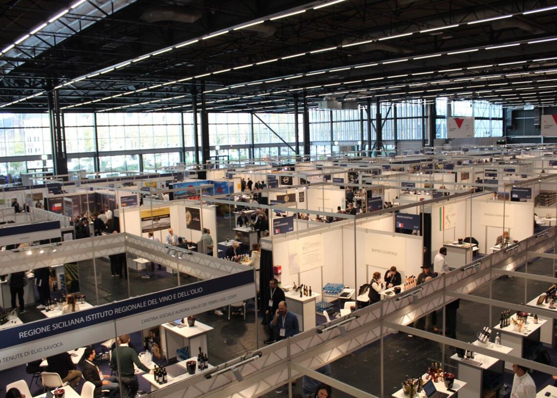 Vista general de la World Bulk Wine Exhibition (WBWE).GABINETE MULTIMEDIA