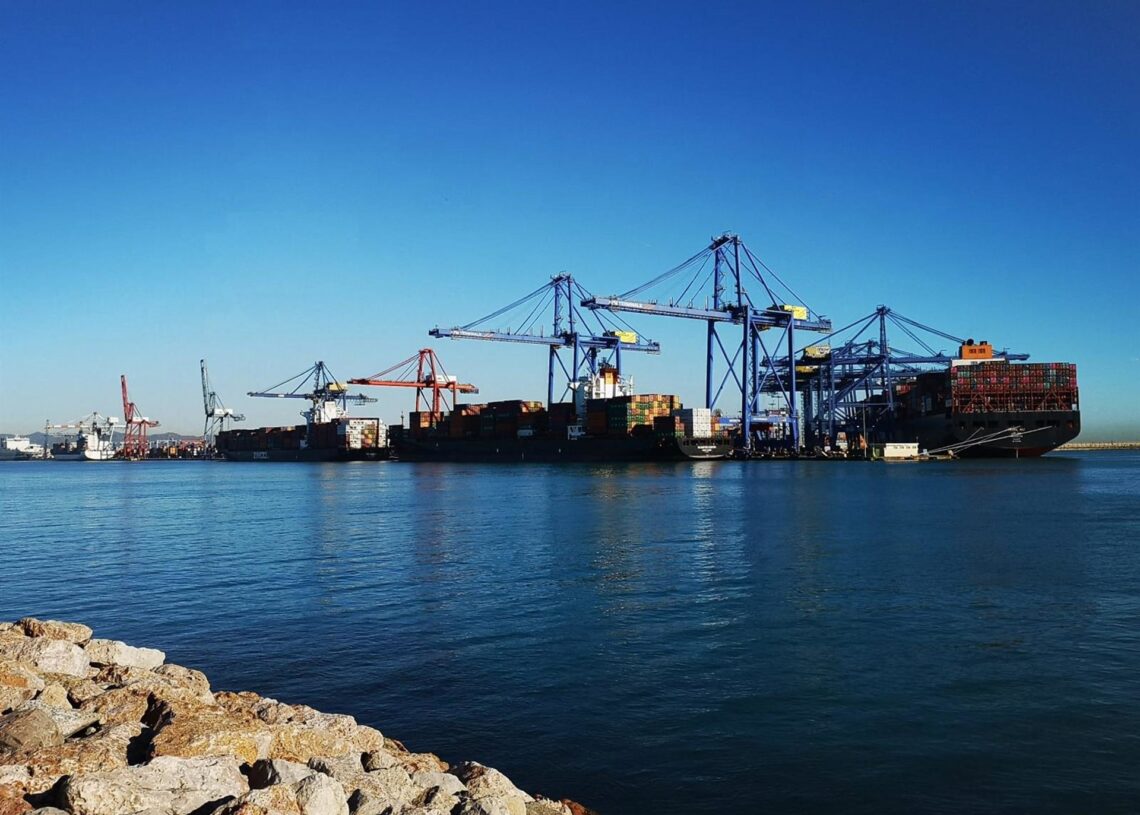 Archivo - Imagen del Puerto de Valencia (España).APV - Archivo