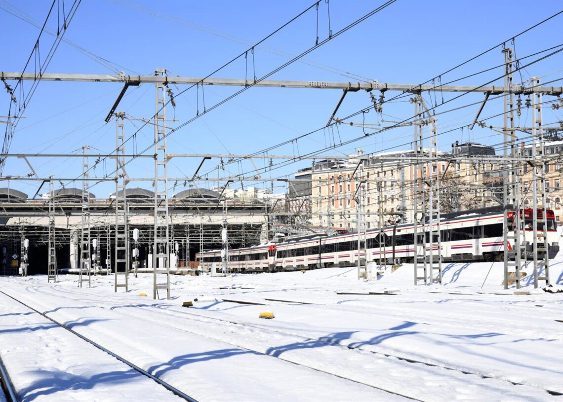 Archivo - Adif activa su plan de prevención invernal frente a los efectos meteorológicos más adversosADIF - Archivo